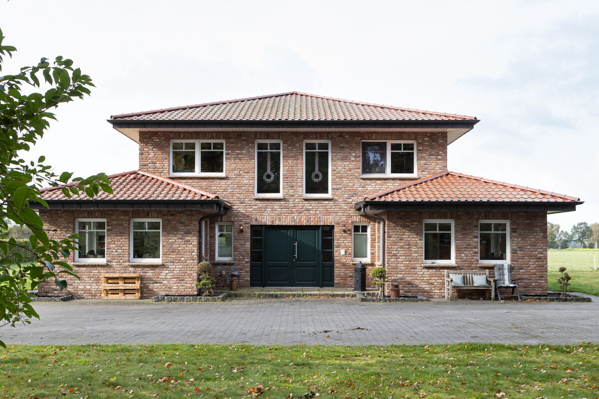 Einfamilienhaus H Mit Klinker Wdf Rot Bunt Auf Vielen Bildern