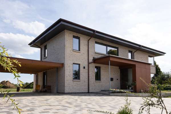 Einfamilienhaus H2 mit Klinker 122-137-DNF weiß gelb bunt