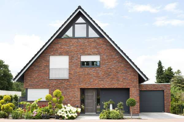 Einfamilienhaus H3 mit Klinker 111-104-DF rot-bunt