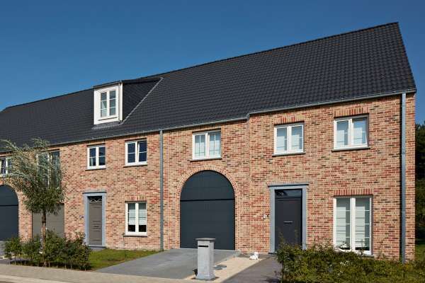 Mehrfamilienhaus H4 mit Klinker 103-105-WDF braun-rot