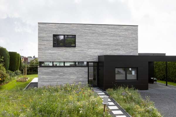 Bauhaus H12 mit Klinker 118-114-ModF grau nuanciert