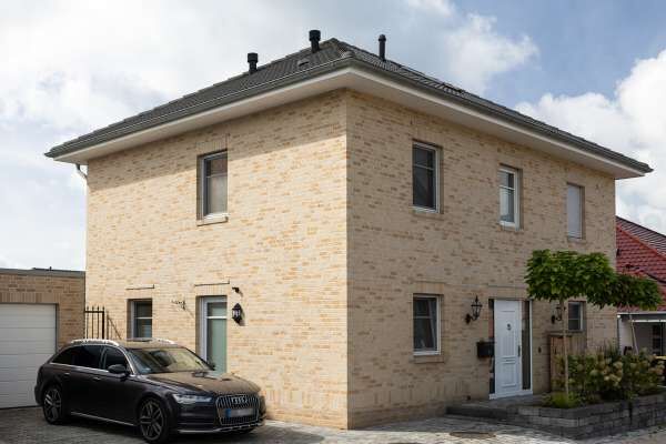 Stadtvilla H9 mit Klinker 103-110-WDF gelb-bunt