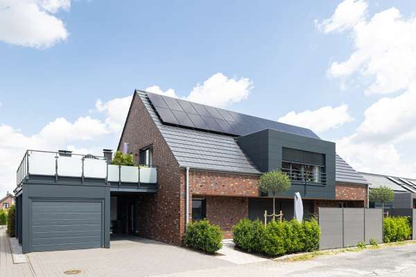 Einfamilienhaus H14 mit Klinker 108-119-NF rot-bunt