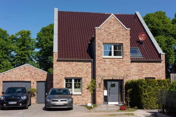 Einfamilienhaus / Landhaus H8 mit Klinker 103-111-WDF rot-bunt
