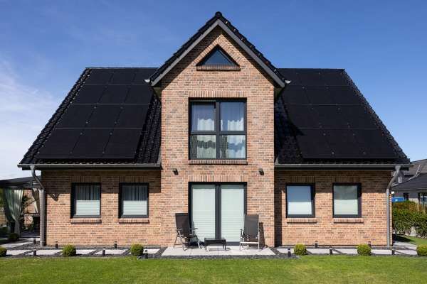 Einfamilienhaus H2 mit Klinker 113-197-WDF rot braun bunt