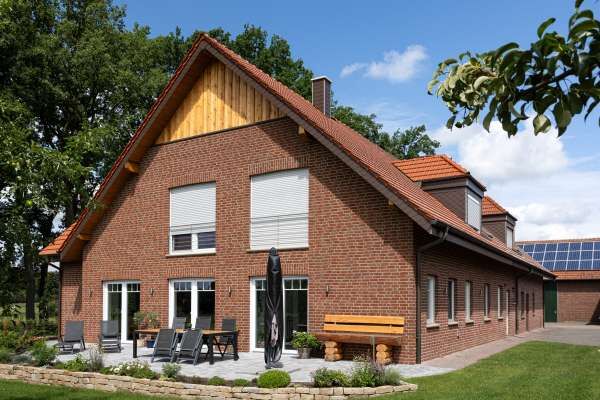 Landhaus H4 mit Klinker 103-121-WDF braun-rot
