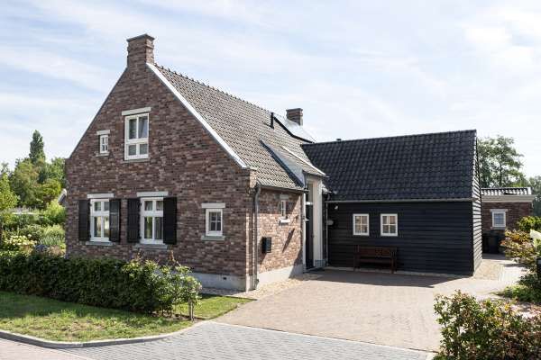 Landhaus H3 mit Klinker 120-104-WDF rot, beige nuanciert