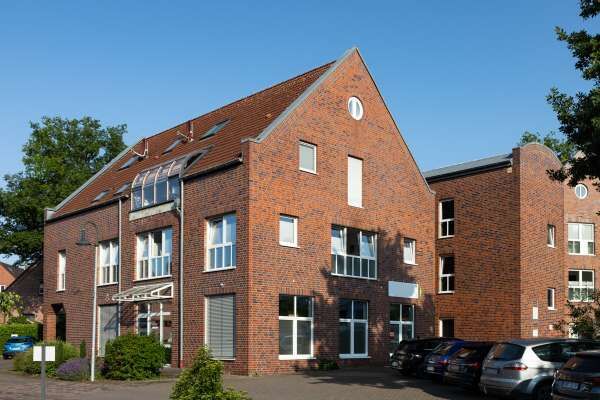 Mehrfamilienhaus H18 mit Klinker 108-119-DF rot-bunt