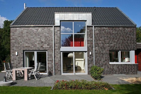 Einfamilienhaus H5 mit Klinker 108-101-NF schwarz-grau