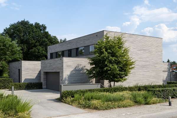 Bauhaus H6 mit Klinker 118-115-ModF grau nuanciert