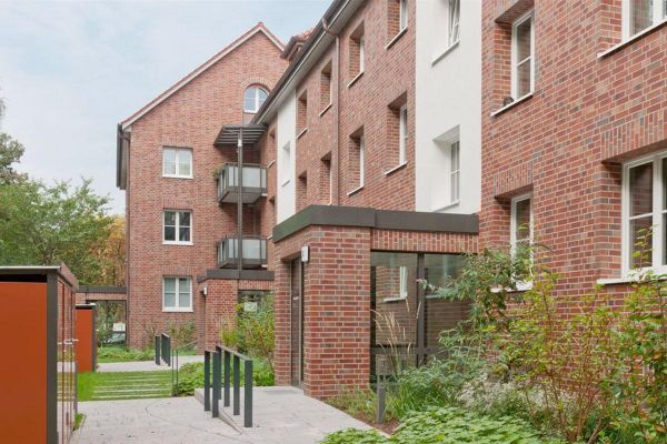 Mehrfamilienhaus H1 mit Klinker 114-111-NF rot - bunt