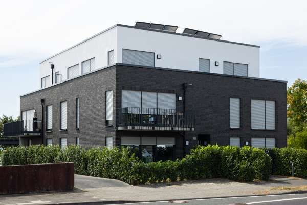 Mehrfamilienhaus H2 mit Klinkerriemchen R-103-506-NF grau bunt