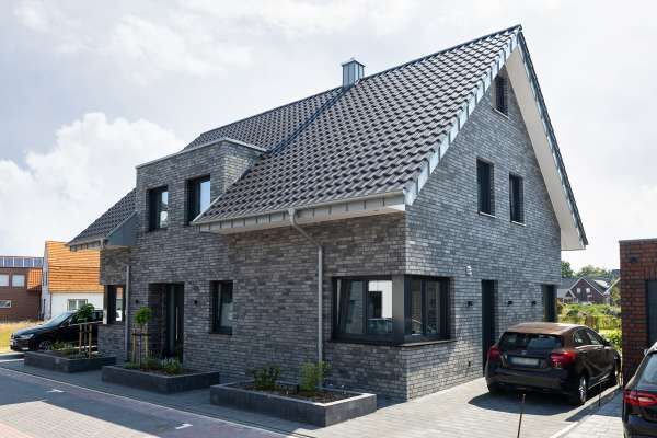 Einfamilienhaus H1 mit Klinker 118-105-ModF grau nuanciert