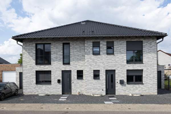 Doppelhaus H1 mit Klinker 109-105-NF grau weiß