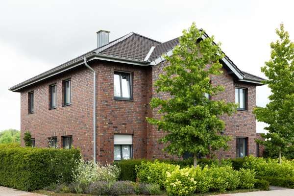 Stadtvilla H16 mit Klinker 108-119-NF rot-bunt