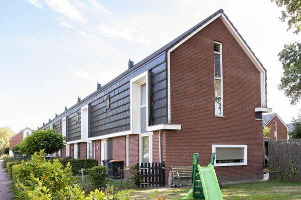 Mehrfamilienhaus H3 mit Klinker 103-120-WDF rot-bunt