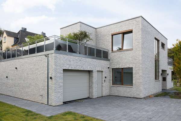 Bauhaus H3 mit Klinker 102-142-DF weiß nuanciert