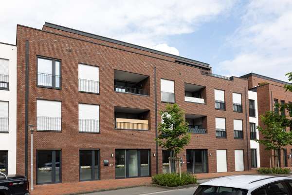 Mehrfamilienhaus H3 mit Klinker 102-200-DF rot bunt