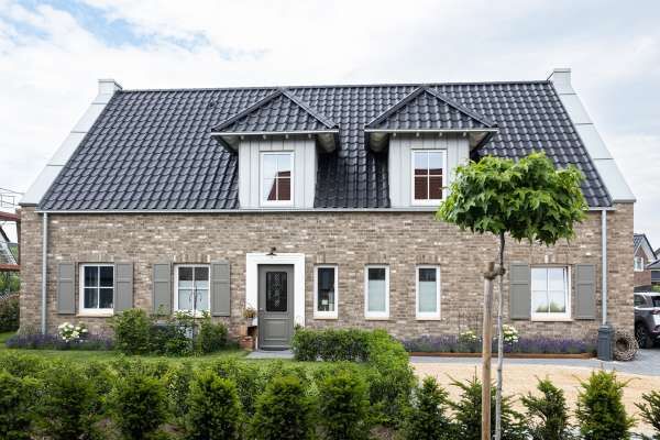 Einfamilienhaus H4 mit Klinkerriemchen R-103-134 grau-bunt