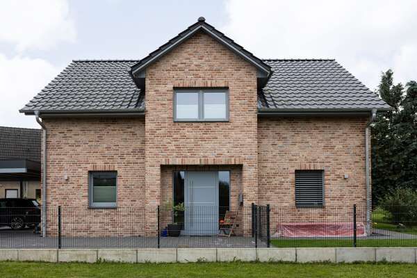 Einfamilienhaus H3 mit Klinker 113-178-WDF rot beige bunt
