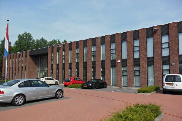 Bürogebäude H3 mit Klinker 103-180-WF braun - bunt