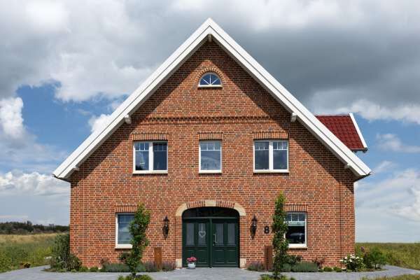 Einfamilienhaus H20 mit Klinker 111-101-NF rot-braun