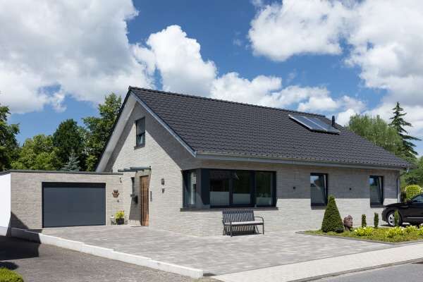 Einfamilienhaus H17 mit Klinker 104-150-ModF weiß - grau