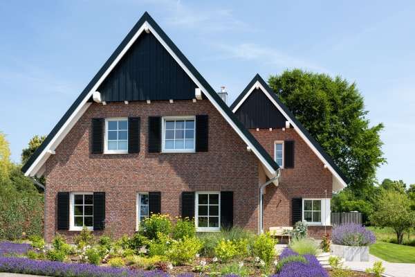 Landhaus H11 mit Klinker 120-114-WF rot bunt