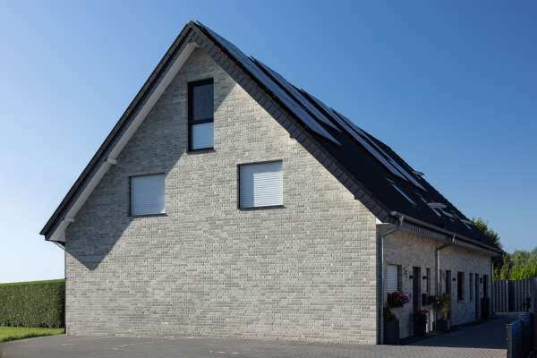 Mehrfamilienhaus H22 mit Klinker 104-166-NF grau nuanciert