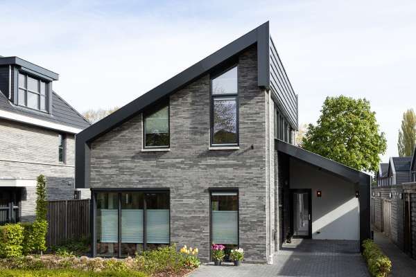 Modernes Einfamilienhaus H1 mit Klinker 118-125-ModF grau bunt